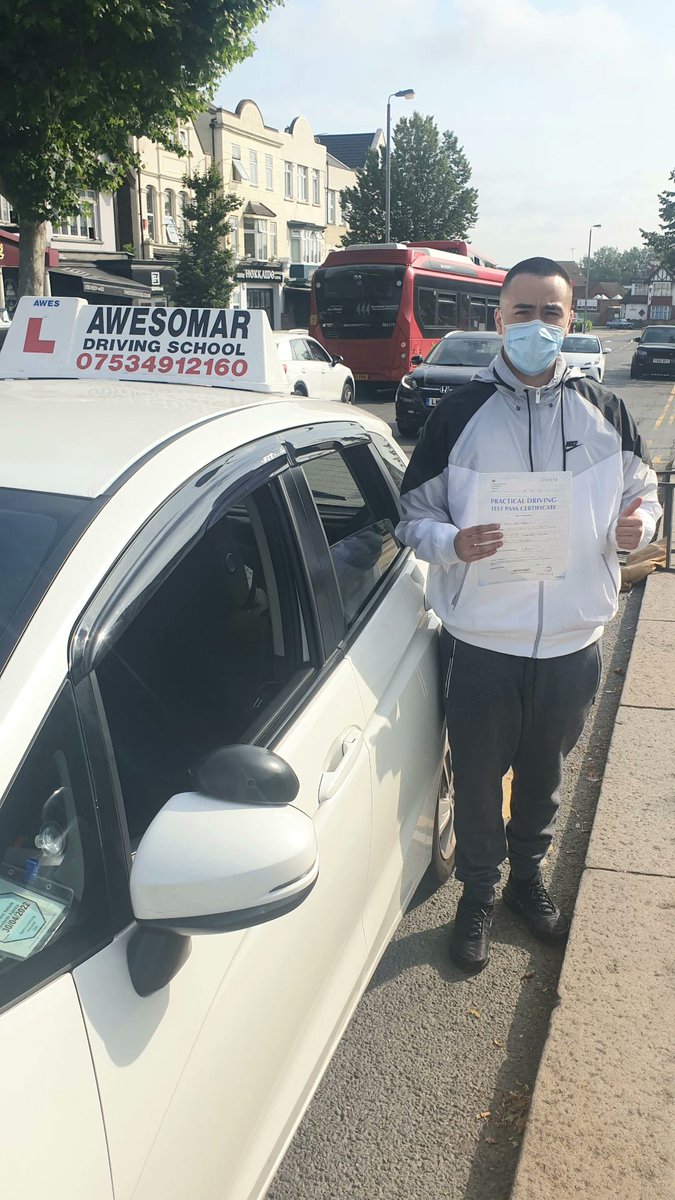 Awesoow's tweet image. 