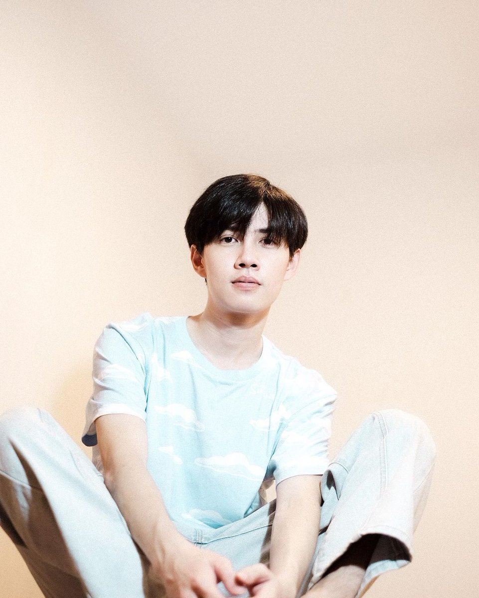 benzalertfamily's tweet photo. IG : Bbenzalert
ถ้าการไปอยู่ในใจใครมันยาก!! …งั้นก็อยู่บ้านเถอะ เชื่อเรา 🤪🏡
#AtHomeWithHM #HMxME #HMThailand #OnlineShopping @hm_man
#BENZALERT
#แบตเตอรี่ของอเลิ๊ต https://t.co/fQIWDXJw5i