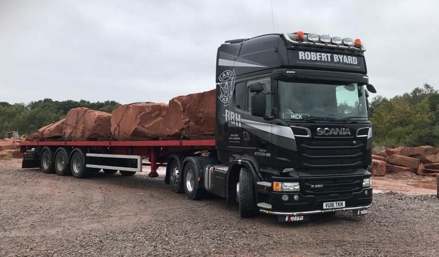 KelsaTrucks's tweet photo. Many thanks to Sara at Robert Byard Haulage Ltd for sharing this image of their Scania Topline hard at work. #Kelsa #HiBar #Lobar 👍 https://t.co/cTSW9NY3o8