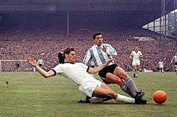 AntonioUbilla1's tweet photo. 16 julio 1966, Villa Park, Birmingham, fase final MundialInglaterra66, Alemania Occidental 0 Argentina 0. #Artime #Haller #Albretch #Seeler #Perfumo #Beckenbauer #Solari #HistoriaMundiales https://t.co/nMLmrEOeaa