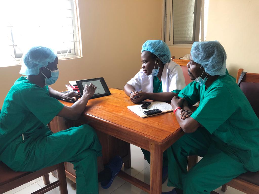 GradianHealth's tweet photo. This week in #GradianTraining! Healthcare providers at Duga Health Center in the #Tanga region of #Tanzania learning how to use the Universal Anaesthesia Machine #UAM to better support patient #anesthesia care needs. https://t.co/zz5dPcqJ3F