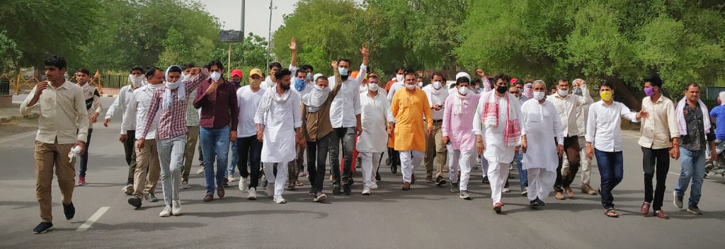 gauravbishnoi16's tweet photo. संघर्ष का दूसरा नाम बिहारीलाल 
#WewithBiharilalBishnoi 
@VasundharaBJP 
@narendramodi 
@AmitShah https://t.co/z1e9Szh5Ir