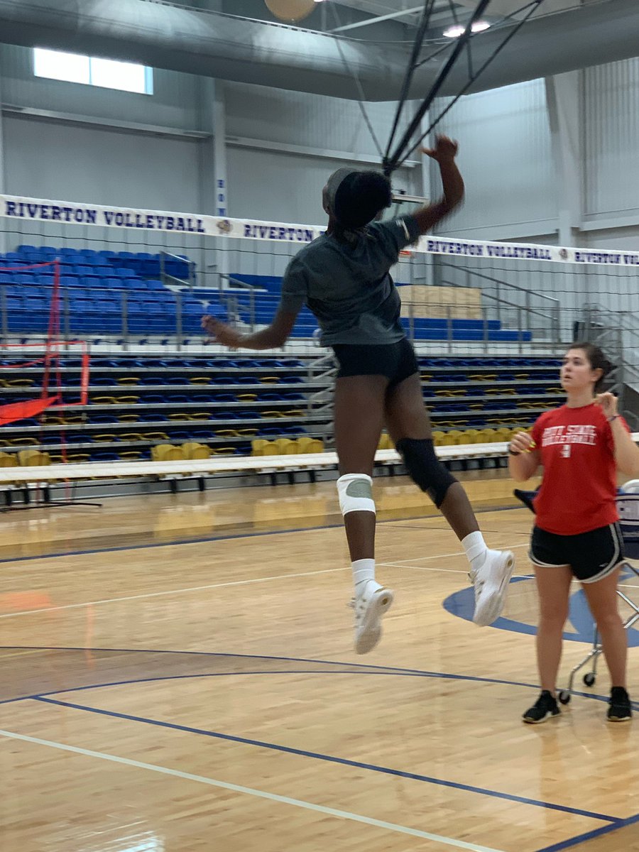 bryan_adamsvb's tweet photo. Thank you to @RivertonRamsVB and @thr33vba for helping us move another step closer to the program we are trying to become! Season 2021 #CominForYa https://t.co/o2836jcHeW