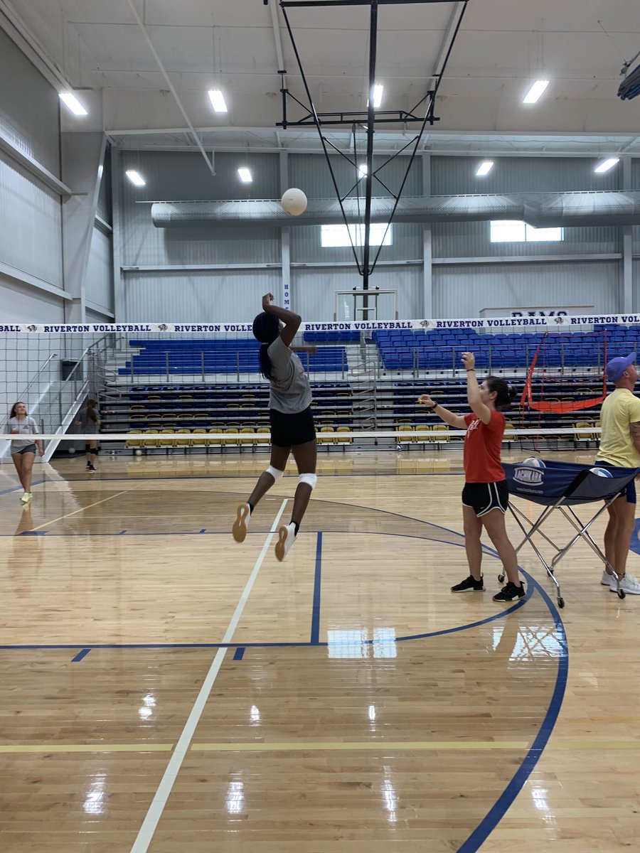 bryan_adamsvb's tweet photo. Thank you to @RivertonRamsVB and @thr33vba for helping us move another step closer to the program we are trying to become! Season 2021 #CominForYa https://t.co/o2836jcHeW