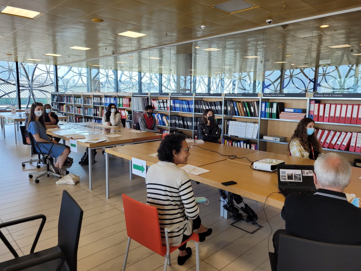 TheIronRoom's tweet image. Had our introductory #distanced session in the @LibraryofBham #Archives with the @sampad_arts Schools Exhibition Curators on the @HeritageFundM_E funded &apos;From City of Empire to City of Diversity: A Visual Journey&apos; project today! Can&apos;t wait to see what they come up with!