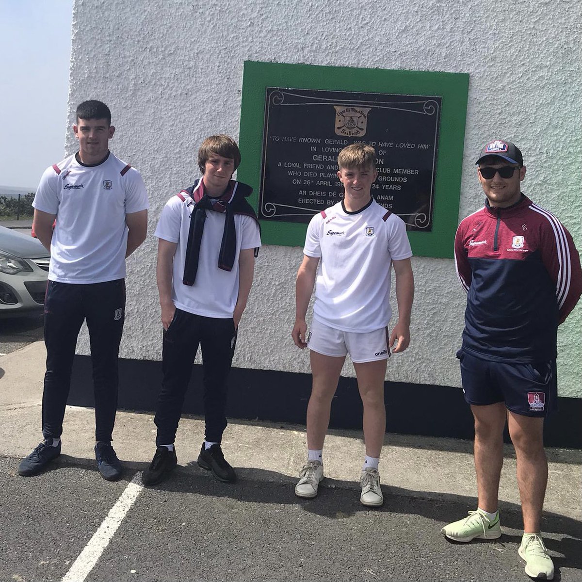 Thanks to Patrick, Ruben and Diarmuid from the @Galway_GAA All Ireland winning minor team for visiting the @liammellowsgaa Cúl Camp today. @DamienColeman4 @CoachingGalway @bluetone12 @Galway_CoachEd @BrianHa35253571 @dconneely_16