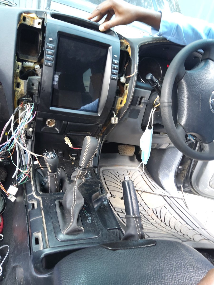 TrafficChiefNG's tweet photo. [2:21PM] @AsetraMotor: TeslaStyle Headunit for Prado https://t.co/mKK2LAKJk5 us on 0701 696 825 
#anroidradios #teslastyle #caraudioinstallation #carupholstery @RoadAlertsKE @road_driving @Ma3Route  https://t.co/8qIVrk2mBF #TrafficChief