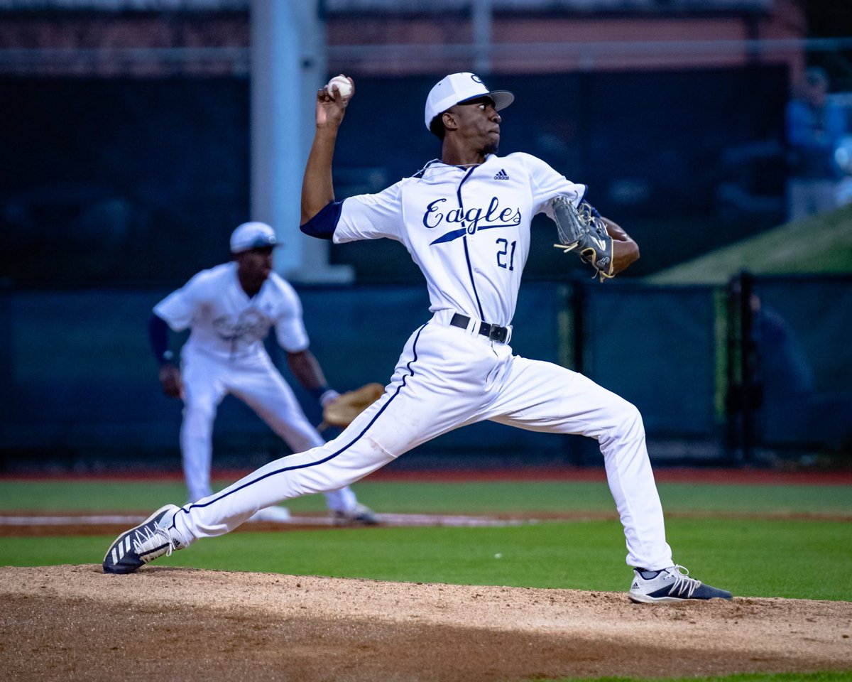 baseball_bash's tweet photo. Former Eagles Landing HS standout @21JEdwards has signed a free agent contract to pitch for the Los Angeles Dodgers! As his former coach, I am so proud of this young man and excited for his future! #family #dodgers https://t.co/phu6xrg1fB