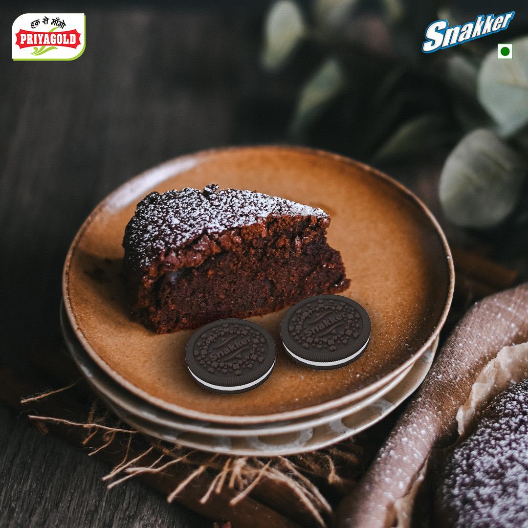 It’s difficult to resist taking a large bite out of a delicious dessert like this.

Cap off your creation with our Snakker Choco Sandwich Biscuits to take your baking to the next level.

To know more about other Priyagold products, visit: priyagold.com