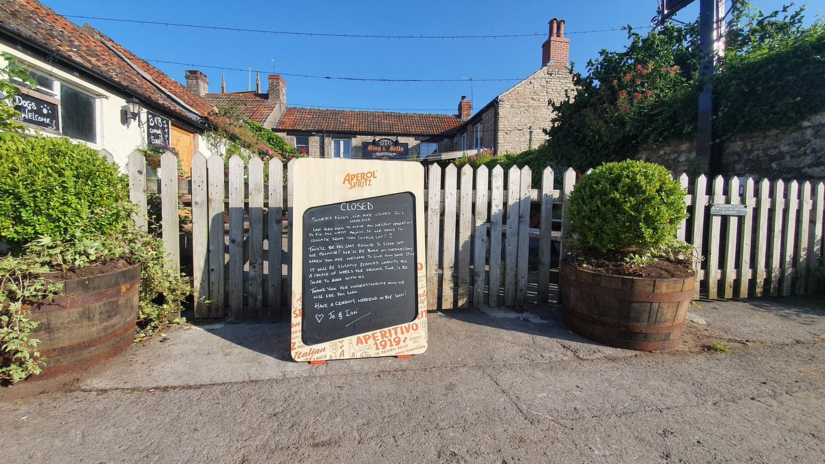 HintonRing's tweet photo. Sorry folks we're closed this weekend.
Ian has had to have an urgent operation to fix his wrist again so we have to isolate from all you lovely lot! 
This'll be his last excuse to slack off we promise!
Thanks for understanding and we'll see you soon! 

Jo &amp; Ian https://t.co/oSVMN4aqsV