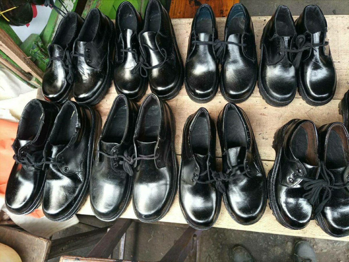 PoaCollections's tweet image. Back to school shoes
Leather
From ksh 400