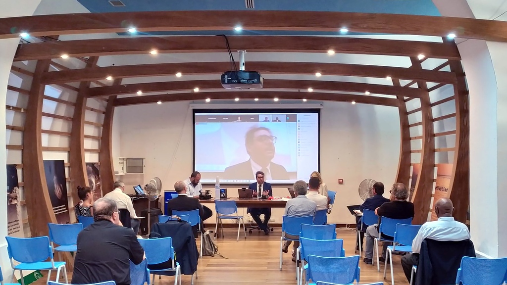 #NewsFromTheBorders 

On July 9th 2021 in Lampedusa an important event has been held in “hybrid” mode, starting from an initiative of the University of Teramo and with the collaboration with 30 African universities. 

Learn more: snapshotsfromtheborders.eu/workshop-the-t…
