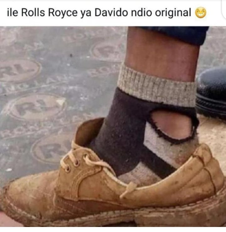 BabaBlessingTz2's tweet photo. @Q_acid341312 @kigogo2014 Sio kila mbwa ukimwona udhani ni wa ulinzi now wapo mbwa wa mapambo usikariri maisha kenge mmoja wewe karatasi karatasi karatasi ya nyokweeee https://t.co/TuJusOJsDm