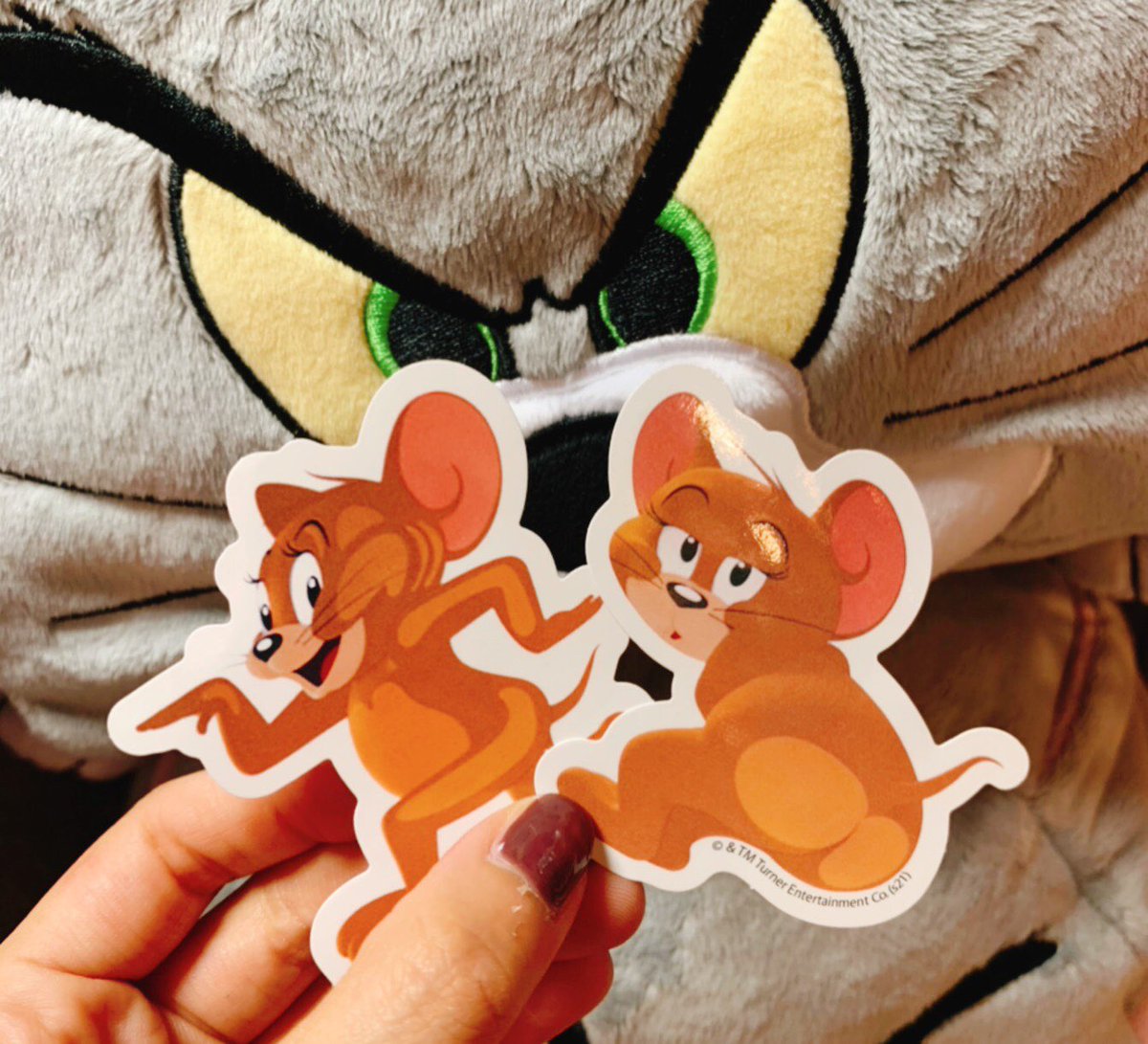 【🧀 #トムとジェリー🧀】

『映画 トムとジェリー』の
ブルーレイ&amp;DVD発売記念フェア🎞

トムとジェリーがヘンテコな姿で
色んなグッズになって大集合🐭🐱

ヴィレヴァン限定ノベルティの
配布キャンペーンは明日スタート❣️

詳しくは🔻
village-v.co.jp/news/item/9474

#映画トムジェリ
#トムジェリ