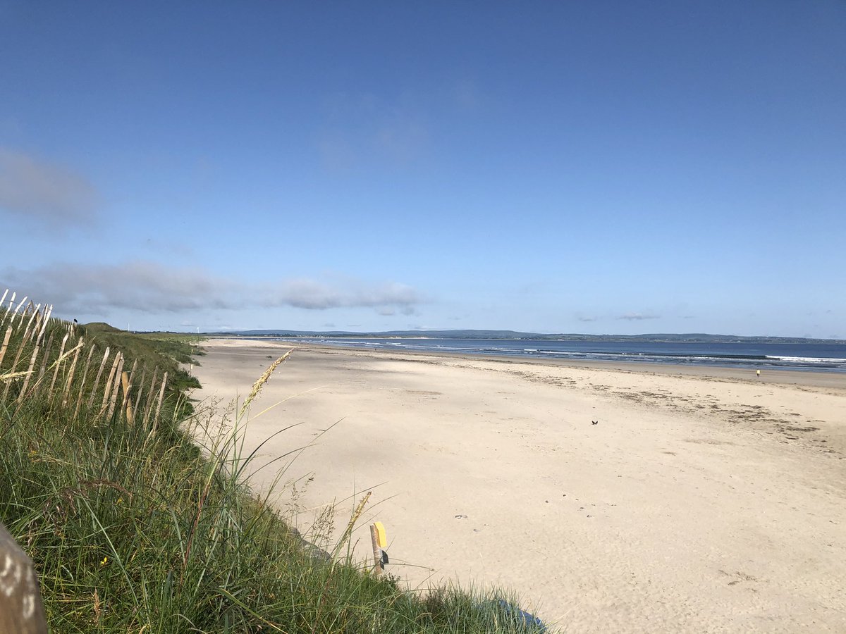 MaireBourke's tweet photo. @drgeroconnor @kakharris @EMedSligo Well looked after!And accommodation has its perks.. https://t.co/NYRs2KhV84