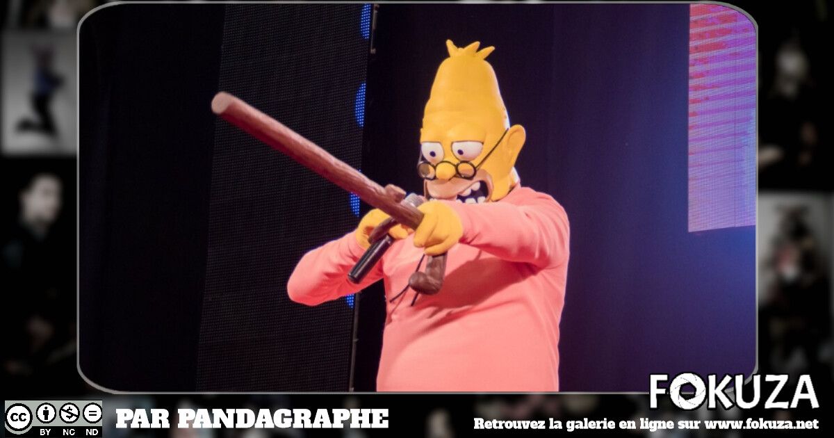 _FOKUZA's tweet photo. "J'veux des bananes sur ma gaufre !"❗ 📸🖼 
✨⚫⚪⚫✨
Modèle: (Aidez-nous à retrouver le modèle s'il vous plaît !)
--
#grampasimpsons #abrahamsimpsons #grandperesimpsons #lessimpsons #thesimpsons #simpsons #cosplay
#photo #selection #gallery #instaday #dailyfokuza2021 https://t.co/FmfIklmxob