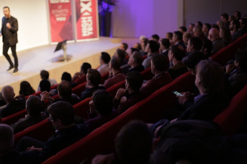 HighTechXL tweet media