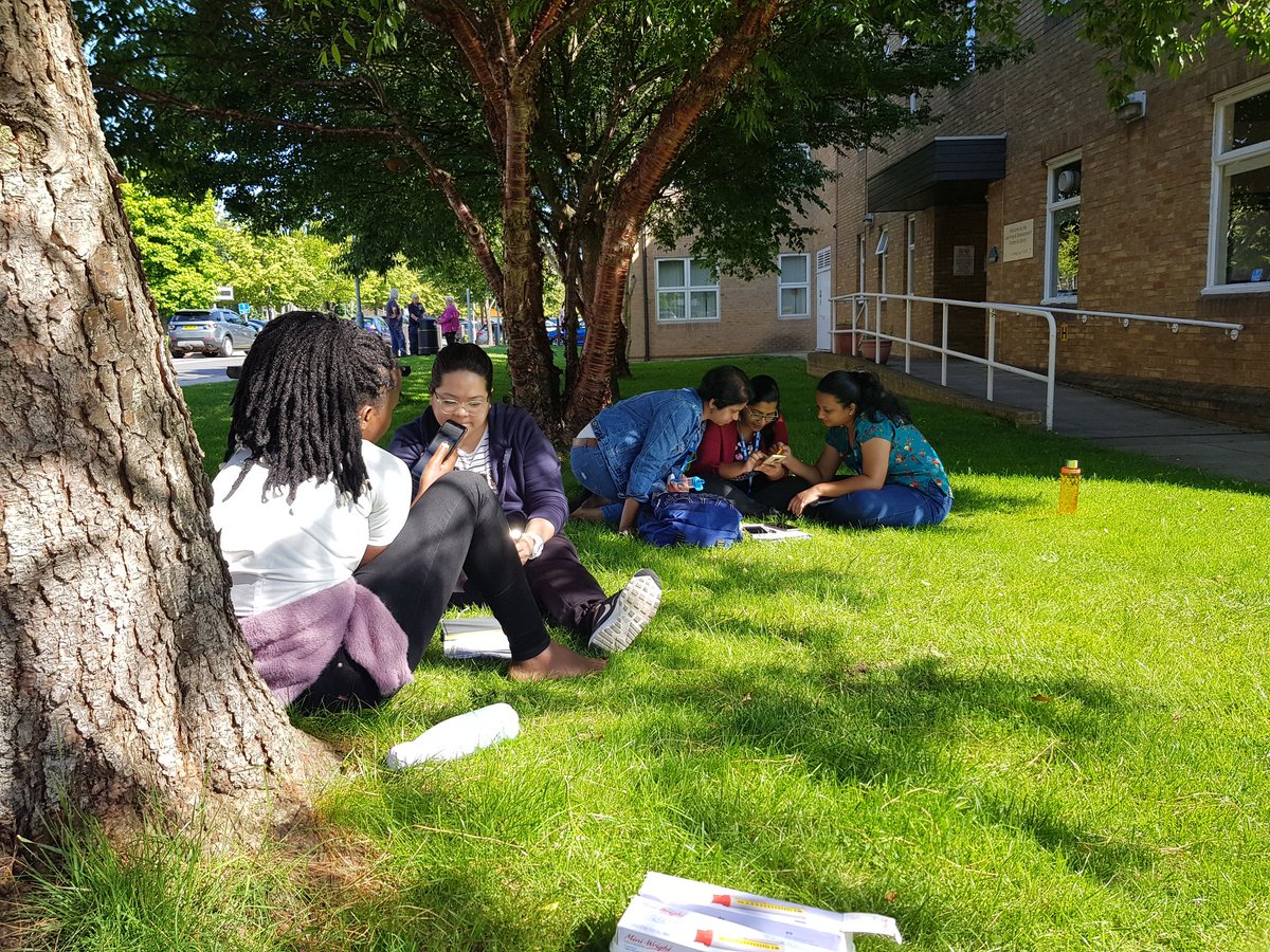 CHFTCET's tweet photo. Taking the opportunity to learn outside @CHFTNHS #chft #internationalnurses #OSCE #beautifulday #toonicetobeinside https://t.co/2l4YJAOetS