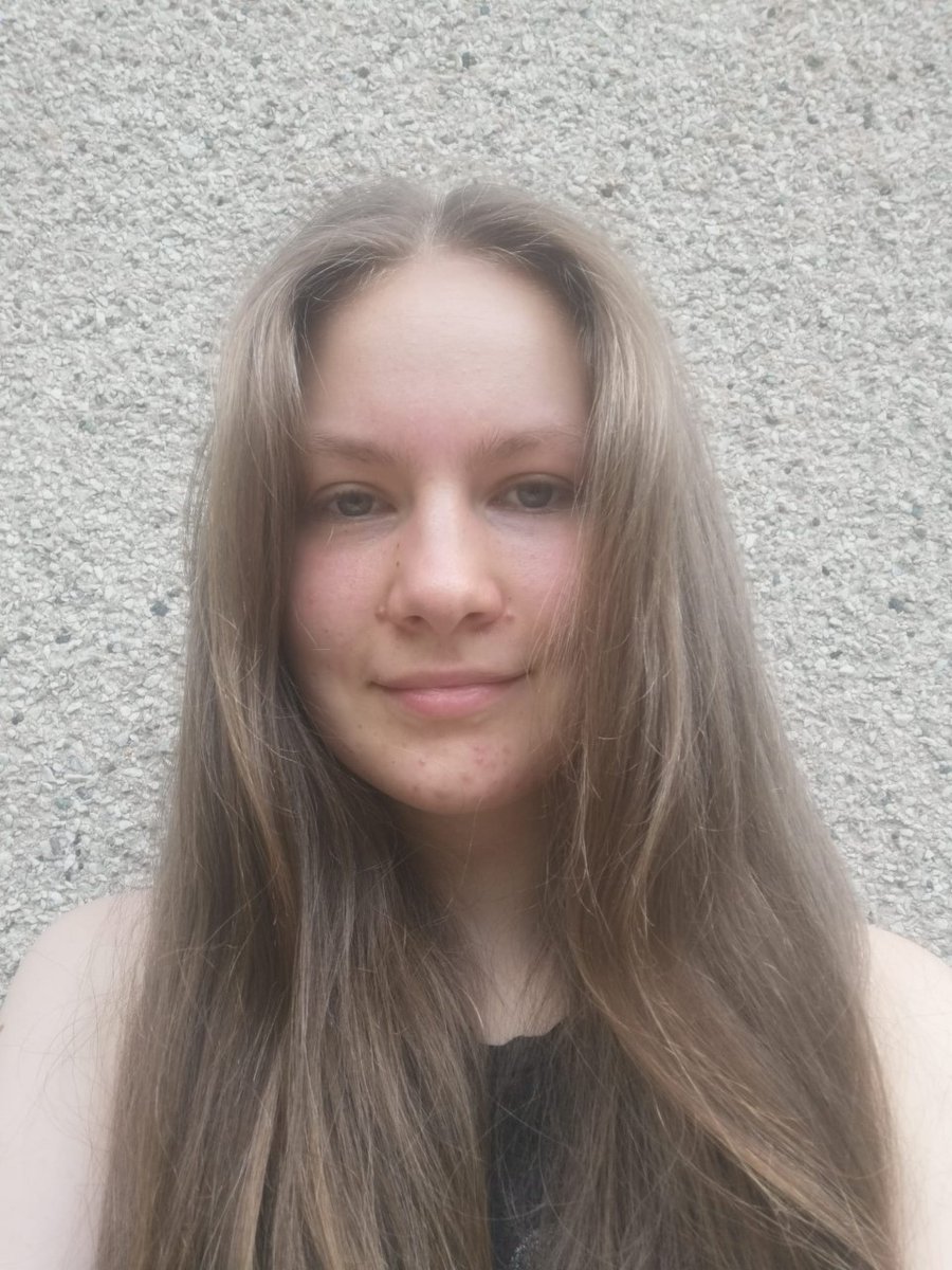 RadyrSixthForm's tweet photo. Hi, I’m Sian and I’m studying Biology, Chemistry, Maths and Music. I love animals and playing &amp; listening to music. I’m passionate about the environment, support for mental health and equality. I can’t wait to start making positive changes for the student body. https://t.co/uUdaKIyTfD