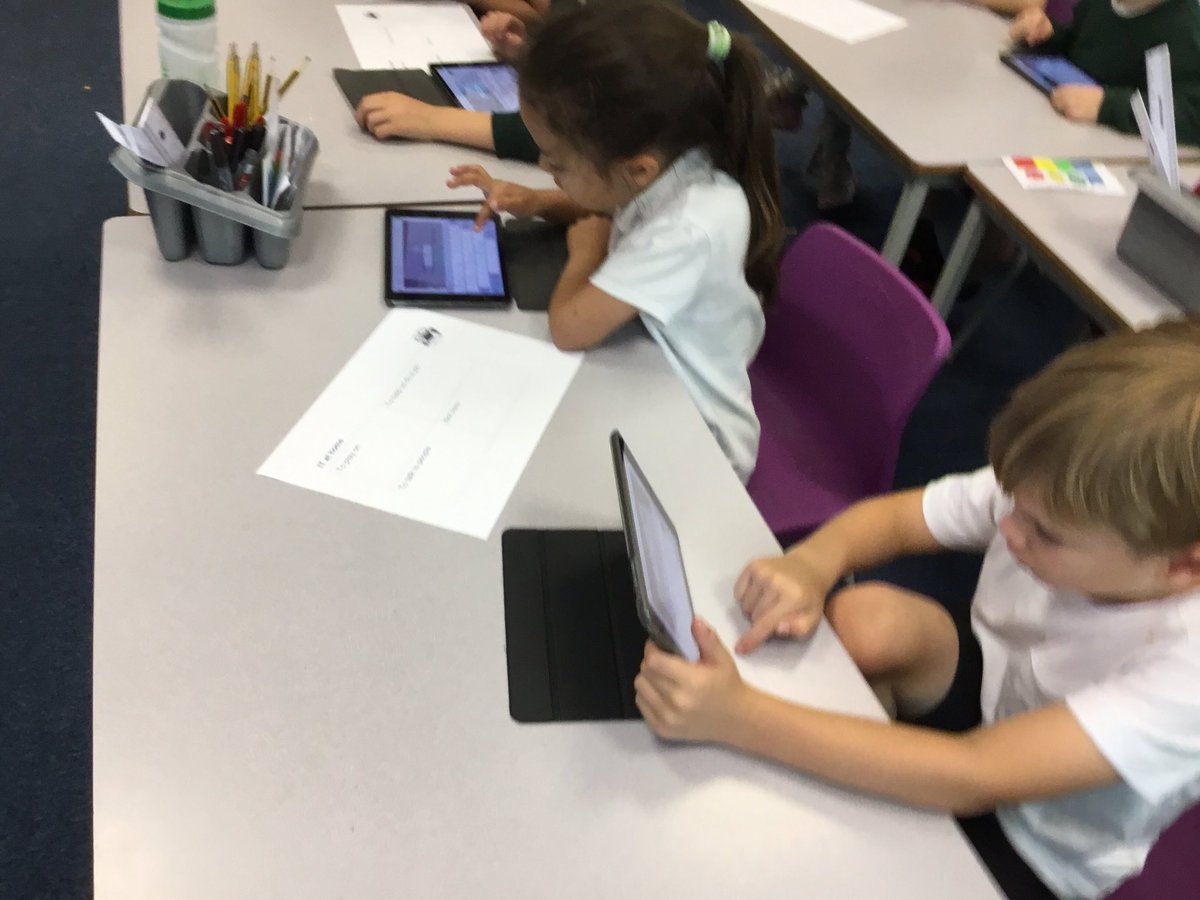 Year 2 have been exploring the use of IT in computing. We looked at reasons for using it and where we would find IT being used in and outside of the home. <a href="/hgprimary/">Heygreen Primary</a>