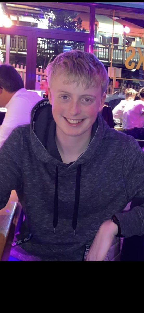 RadyrSixthForm's tweet photo. Hi, I’m Huw! I’m one of your deputy leaders. Science and maths are my subjects. I enjoy running which makes space for the pizza! In this role, I want to listen to your views to help make changes https://t.co/B3juHlUQhN