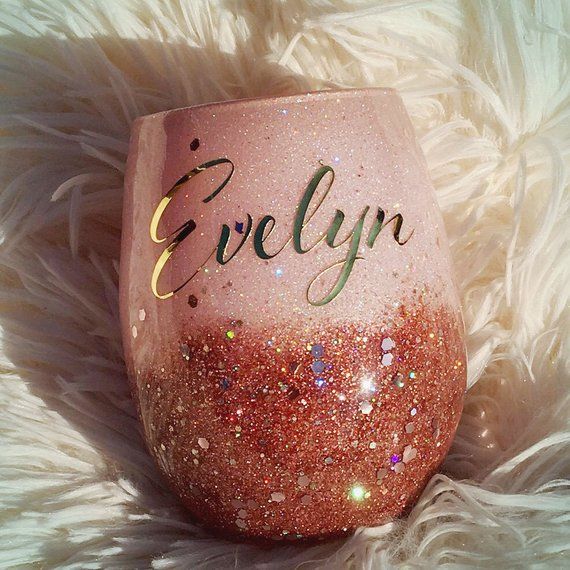 Gorgeous fully glittered wine glass. Can be personalized to the colors of your choice.
svgland.com
.
#svglandshop
#digitaldownloadsforsale #digitaldownloads
#digitaldownload #cricutsvg #svgshop #svgdesign
#cricutsvgfiles