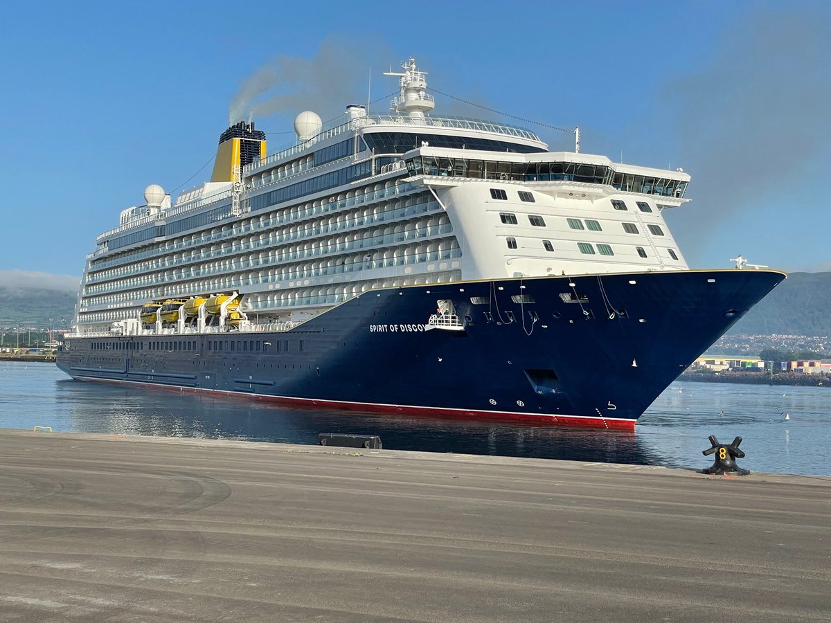 @HamiltonShipPSL were delighted to welcome MV Spirit of Discovery from @SagaHolidaysUK back to <a href="/BelfastHarbour/">BelfastHarbour</a> for her first call since her maiden trip in 2019.

While my Team looked after the Port Agency requirements, <a href="/ExcursionsIrl/">Excursions Ireland</a> looked after the Shore Excursions.

#cruise