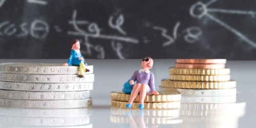 REBA_Global's tweet photo. How to support women of all ages to avoid or close the pensions gap  @hellobenefex #genderpensionsgap #pensionsgap #gendergap #pay #workplacepensions #financialwellbeing https://t.co/WJH1l0RBVQ https://t.co/QZSjmE71h2