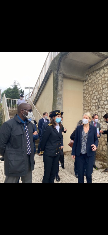 DaoudaSANOGO's tweet photo. Au nom de notre Maire @brunobeschizza j'ai eu le plaisir d'accueillir la secrétaire d'État en charge de la biodiversité @b_abba et la Sous-préfete à la relance @Prefet93 pour leur présenter notre projet de réaménagement des berges du canal de l'Ourq. #AulnayBouge @AulnaySousBois https://t.co/Rve9Gp5drL