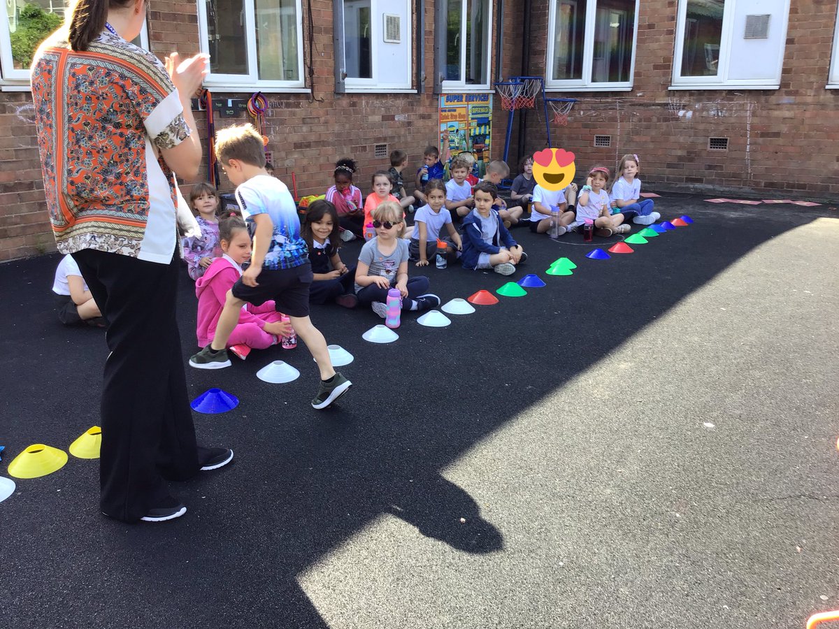 EPA_EYFS's tweet photo. More pictures from the Butterflies Sports morning. 🦋⛹🏻‍♀️@EPA_EYFS https://t.co/fRwky9Ct4R