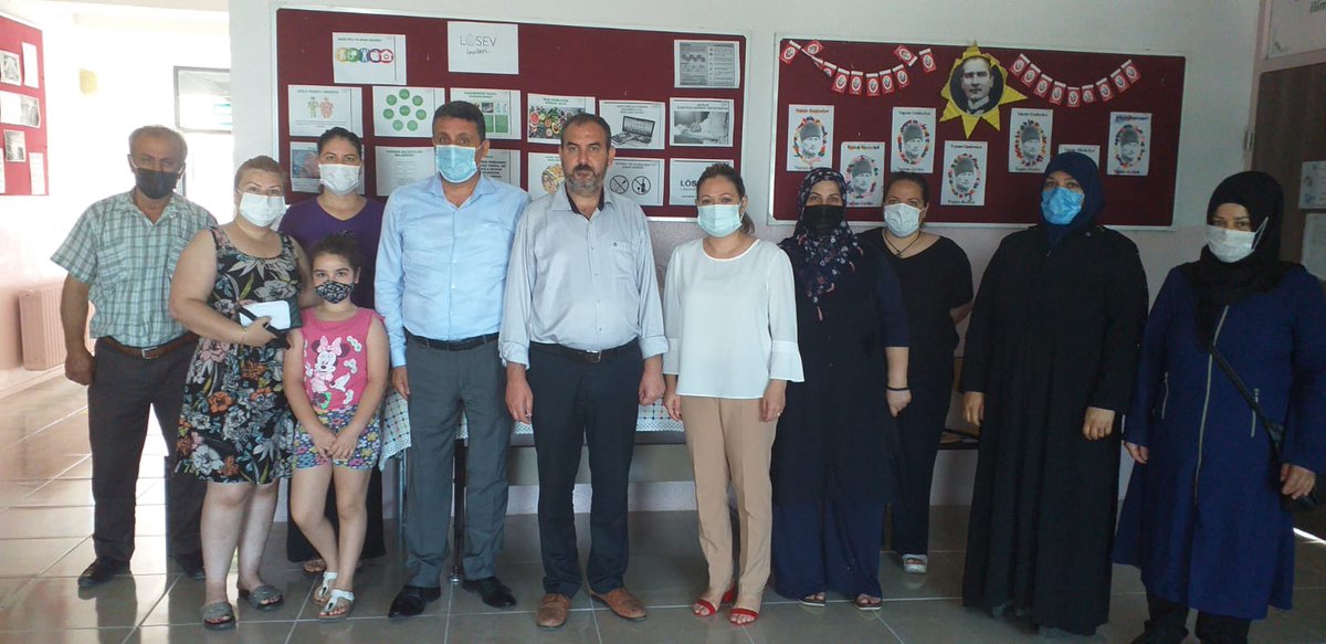 izmirdinogretim's tweet photo. Konak'ta Kazım Karabekir iho,
Barbaros Hayrettin iho, Gültepe İho,Ziya Gökalp iho, Ş.Ast.Bülent Aydın iho ve Konak Aihl okullarımız yetim ve öksüz öğrencilerine yardım eden Kur'an'a Hizmet Derneği'ne teşekkür ederiz.
@yilmaznazif @yahsiomer @BnyaminErtek https://t.co/jbFAIs0Z9F
