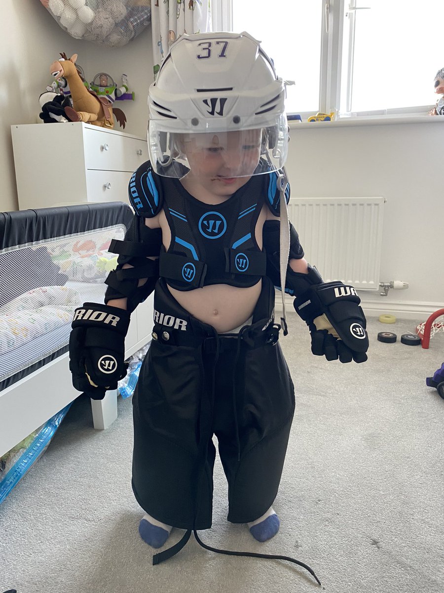 marauder_potter's tweet photo. No lid of his own yet so he chose @NolanLaPorte helmet for now, it’s just a little on the big side 🤣 (like the shorts! 🤣🤣) @Shaunski15 @ClanIHC #futureplayer #hockeyaddict #hockeyfamily #letsgogriffin #goon #tinyplayer #startthemright https://t.co/0N1cAsqH6M