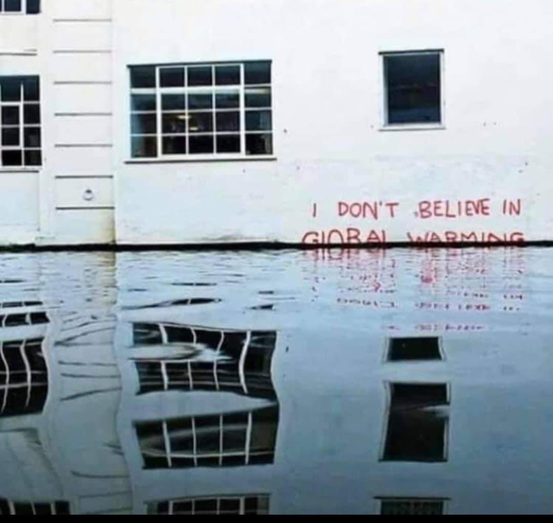 Les événements des dernières 48 heures ont donné encore un peu plus de résonance et de sens à notre présence à ClimACTES. 🌍🌱

#inondations #dusavoiràlaction #climactes2021 #ClimateActionNow