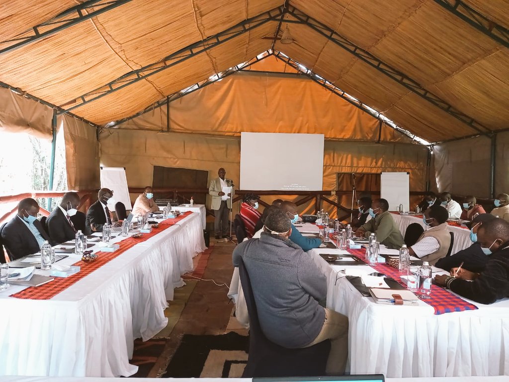 StrathmoreSTH's tweet photo. Day 2 
Hon. Samuel Tunai, EGH,
GOVERNOR, Narok County graced the Tourism recovery stakeholders workshop 2gether wth county Tourism officials &amp; key stakeholders from the  Masai Mara community
@StrathU
@NarokCountyGov1 
@Royal mediaservices
@KATAKenya 
@KatoSecretariat 
@KTF_Kenya https://t.co/49rcU8x6C4