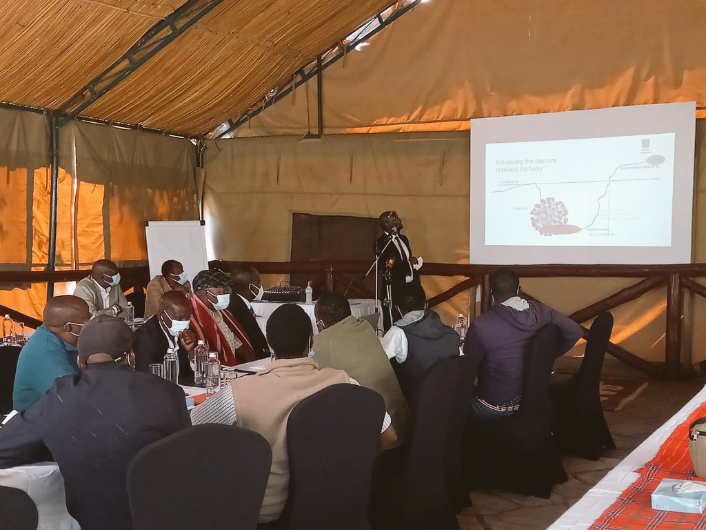 StrathmoreSTH's tweet photo. Day 2 
Hon. Samuel Tunai, EGH,
GOVERNOR, Narok County graced the Tourism recovery stakeholders workshop 2gether wth county Tourism officials &amp; key stakeholders from the  Masai Mara community
@StrathU
@NarokCountyGov1 
@Royal mediaservices
@KATAKenya 
@KatoSecretariat 
@KTF_Kenya https://t.co/49rcU8x6C4