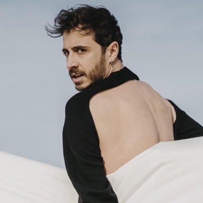 METSE_oficial's tweet photo. ¡Os presento #PerderElControl, el nuevo single de @osvaldosupino ! ¡No os lo perdáis! https://t.co/p5IIcPAVGc https://t.co/BU9Ukk6cbU