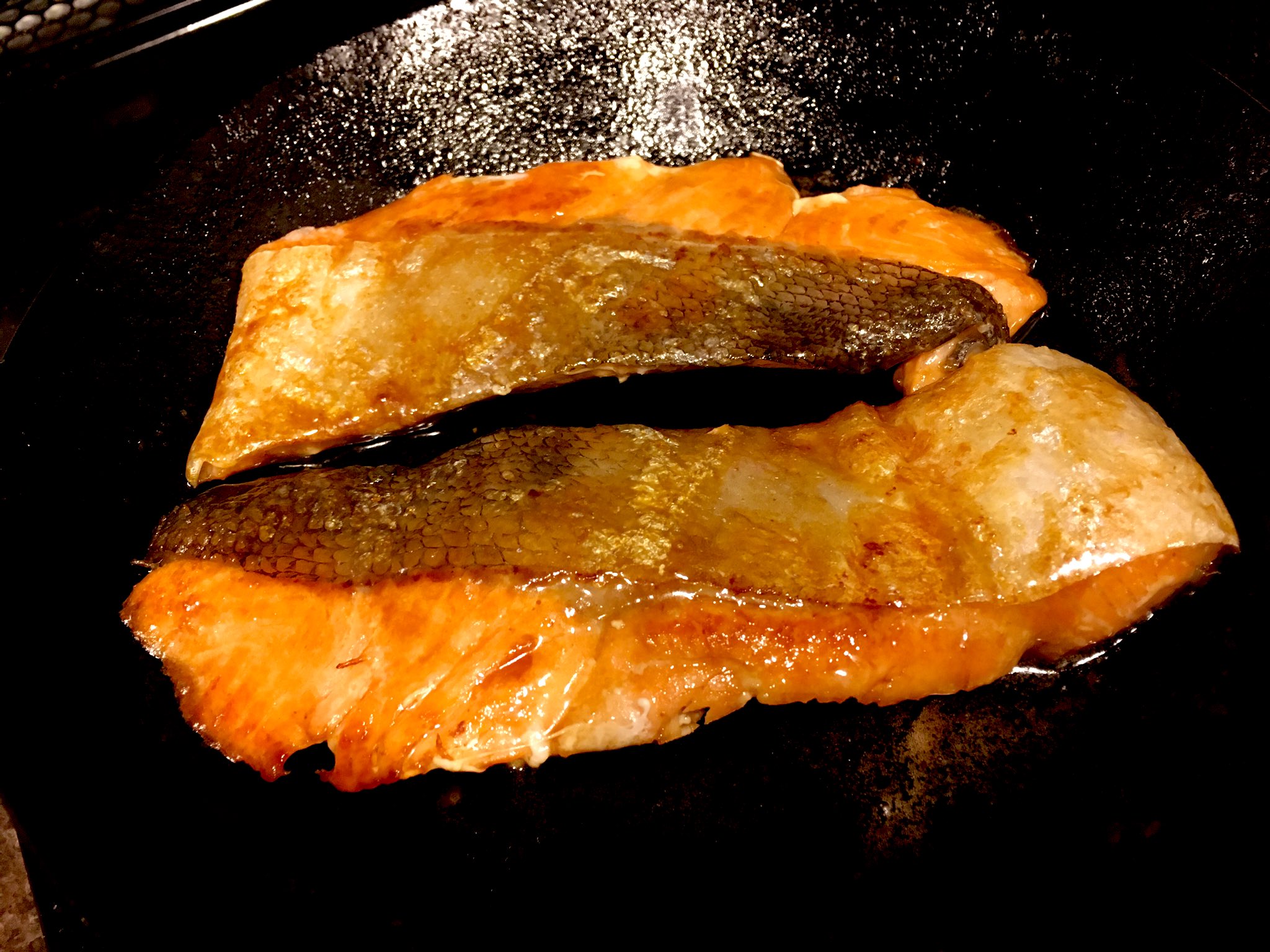 田村睦心 小麦粉無いと当然パリッとはしないね 味は美味しい O 小麦粉無いとムニエルって言わないってお返事くれた方がいたんだけど そうなんだ レシピに小麦粉無しバージョンのムニエルって書いてあったんだよ 小麦粉がなかっ