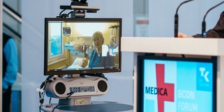 TKinNW's tweet photo. Ärzte beraten Ärzte per #Telekonsil: Im Herbst soll die Pilotphase für das Virtuelle Krankenhaus in NRW starten. Mehr dazu und weitere Meldungen aus dem NRW-#Gesundheitswesen im TK-#Newsletter: https://t.co/eZLReKmUdx @UniklinikAachen @UK_Muenster @DIVI_eV @VKhNRW https://t.co/oJ7hfdjd5n