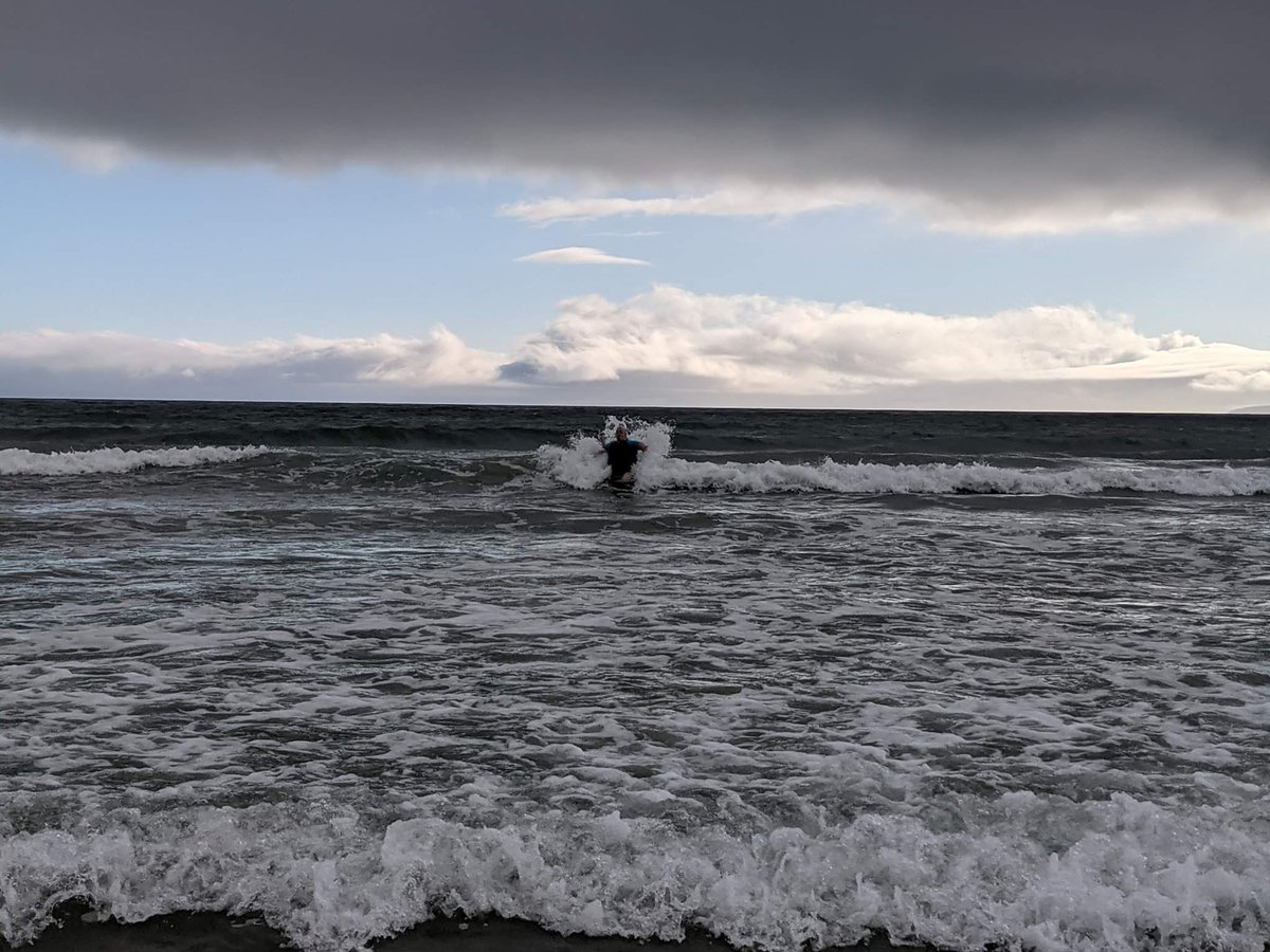 SelfCareKeri's tweet photo. It's not selfish to take care of yourself
It's #selfcare
What is your favourite self care?
Going for a drive....playing in the ocean....petting puppies...meeting friends???
#womensinspire
#ocean
#kerry #ireland
#inchstrand https://t.co/B53w1BK9kz