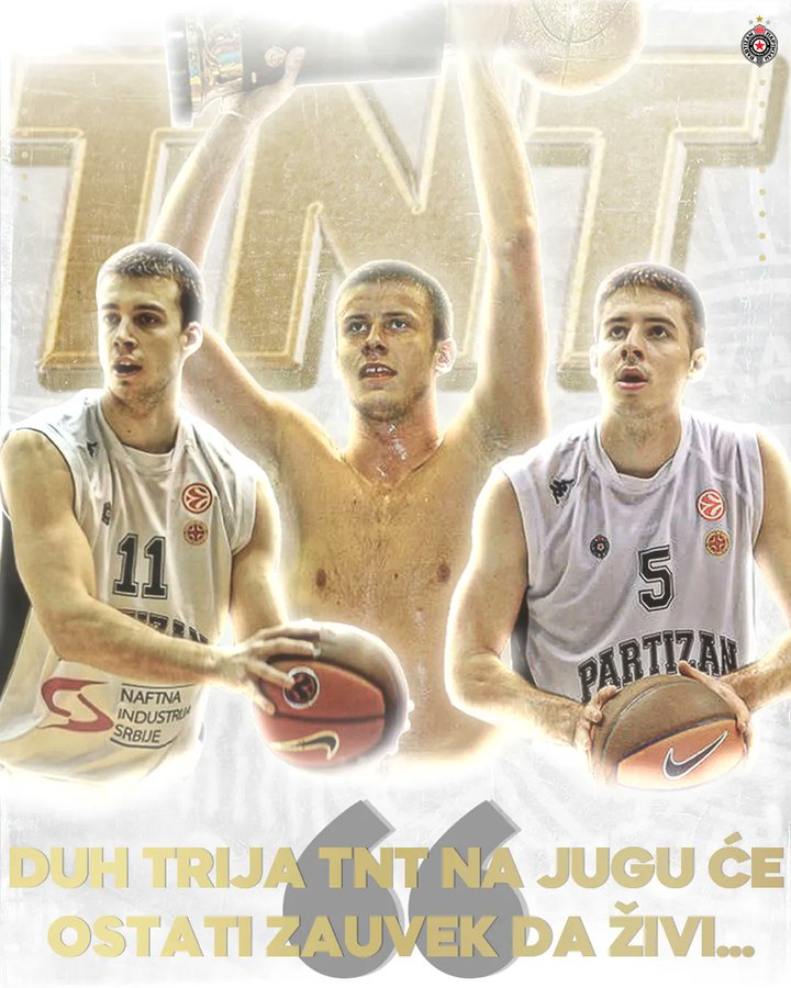 E6aUTw4XIAMlI4r?format=jpg&name=900x900