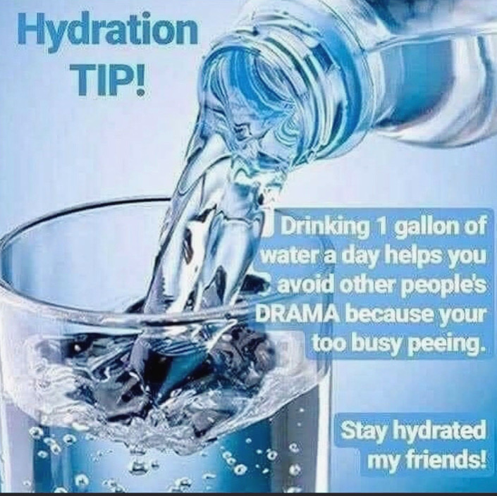 TheClinicNotts's tweet photo. Water 💦 
- regulates body temperature 
- keeps joints lubricated
- prevents infection
- keeps organs functioning 
#keephydrated #fridayfun #hotweekend #staysafe #lookafteryourbody https://t.co/V6ysZBdWDE