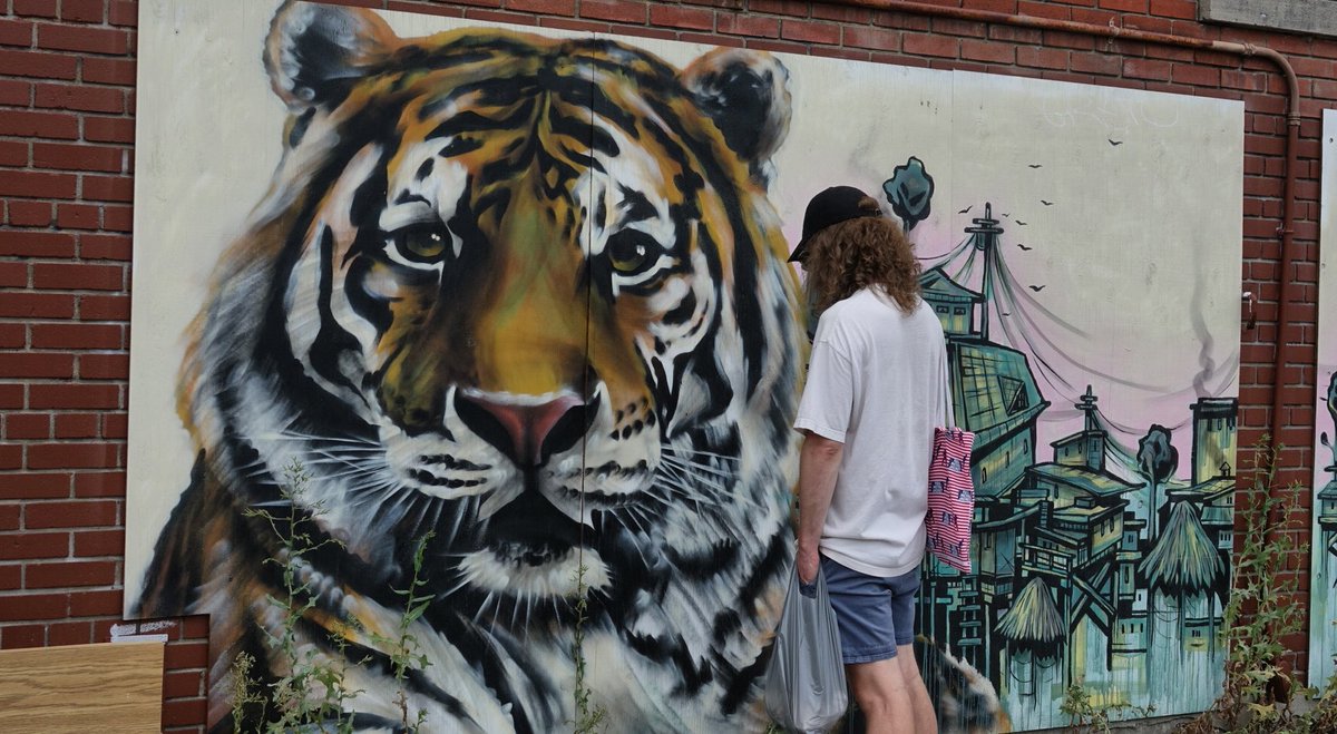 Ian Black tweet media