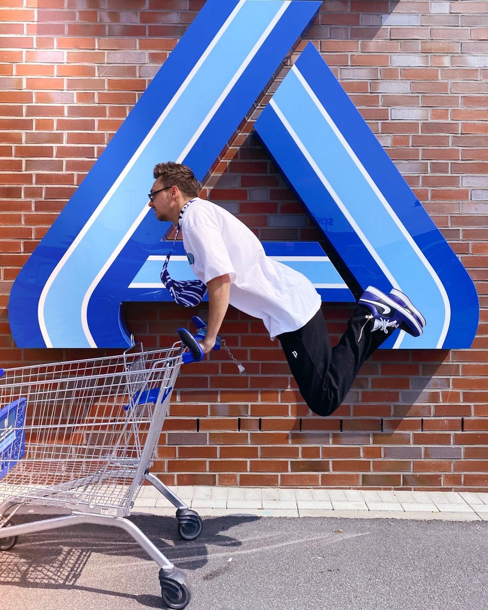 Rein! 
Teilnehmer der Aldi Heldenschmiede
#ALDIGaming #Heldenschmiede