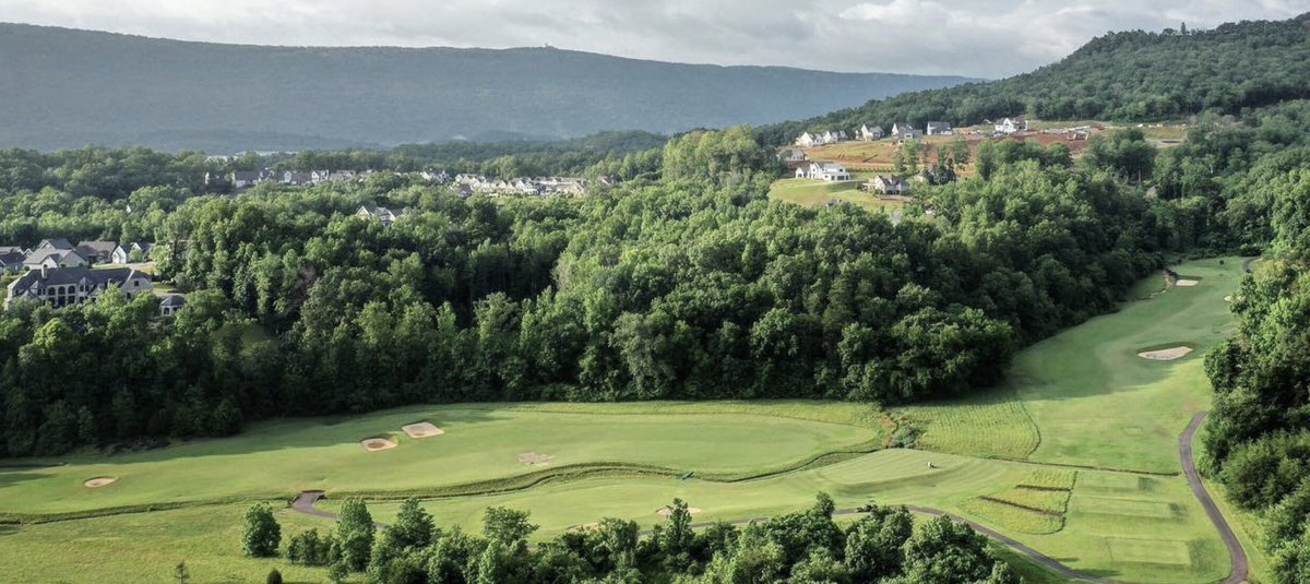 Black Creek is seeking a qualified assistant golf course superintendent. 🔗plantsciences.tennessee.edu/wp-content/upl…