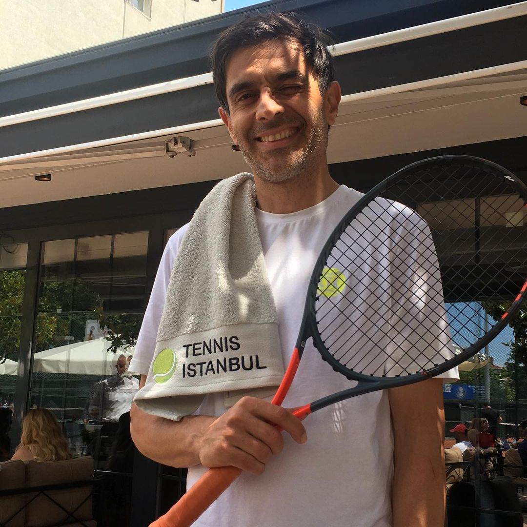 <a href="/cansellelcin/">Cansel Elçin</a> #Repost <a href="/tennis/">TENNIS</a>.istanbul 
#canselelçi̇n
#actor #canselelcin #tennis #tennisplayer #tenis #tennislife 🎾
#havlu #towel #yaz #summer  #tennisistanbul
instagram.com/p/CRYqbC_Dpgr/…