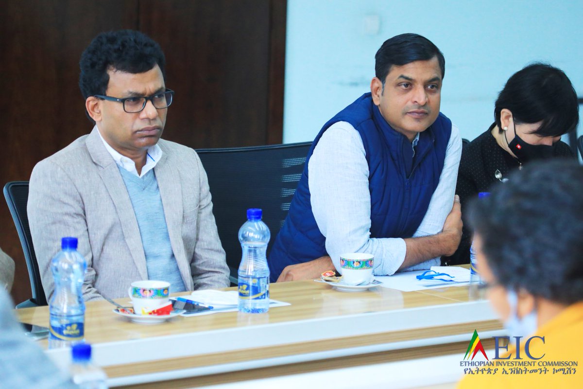 EthioInvestment's tweet photo. Bole Lemi Ind. park Investors assoc. sat down with H.E @Lelise_Neme and H.E @DanielTeressa75 to discussed on multiple agendas. In the discussion the investors expressed their challenges and issues on various matters and some reported the progress of their projects. #Ethiopia https://t.co/dhFSx4Hbut