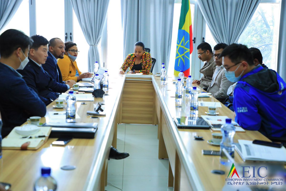 EthioInvestment's tweet photo. Bole Lemi Ind. park Investors assoc. sat down with H.E @Lelise_Neme and H.E @DanielTeressa75 to discussed on multiple agendas. In the discussion the investors expressed their challenges and issues on various matters and some reported the progress of their projects. #Ethiopia https://t.co/dhFSx4Hbut