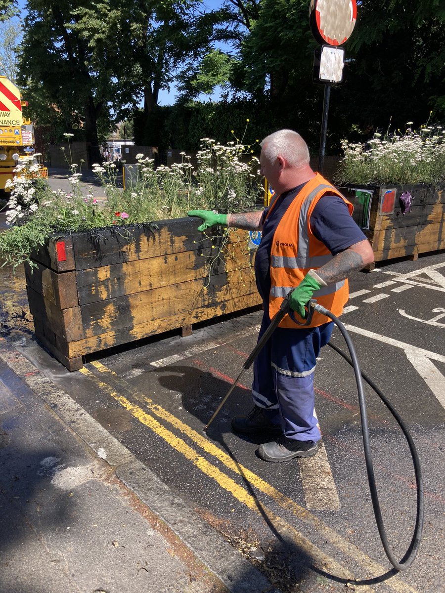 Dr Simon Cathcart tweet media