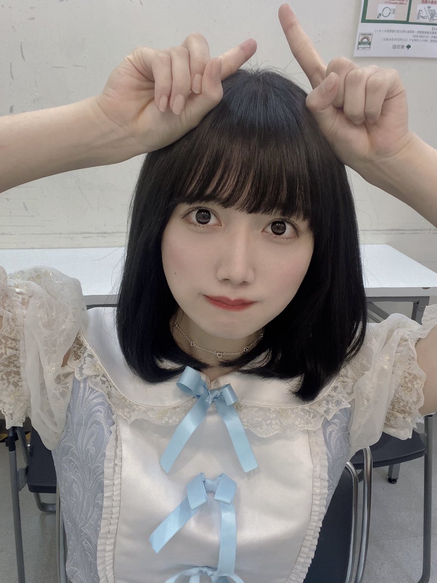 rurune_ai's tweet photo. よそみしちゃだめ！😈 https://t.co/8ucTavjVGF