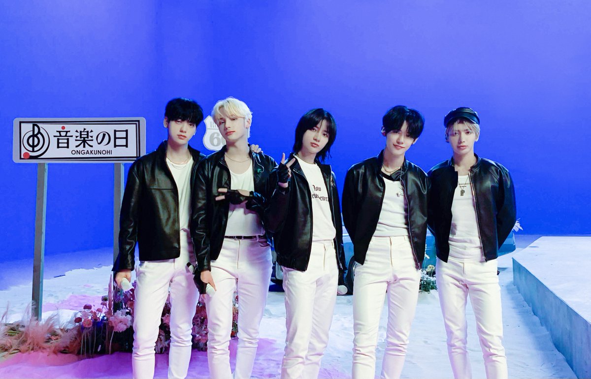 Txt Japan Official 本日 音楽の日 で Force を披露いたしました 久しぶりに披露した Force いかがでしたか 驚異のダンスシンクロ率だけでなく美しいボーカルも魅力な Txt Moaのみなさん 今後の活動も期待していてください Txt Japan Official 本日 音楽の日 で Force を披露いたしました 久しぶりに披露した Force いかがでしたか 驚異のダンスシンクロ率だけでなく美しいボーカルも魅力な Txt Moaのみなさん 今後の活動も期待していてください